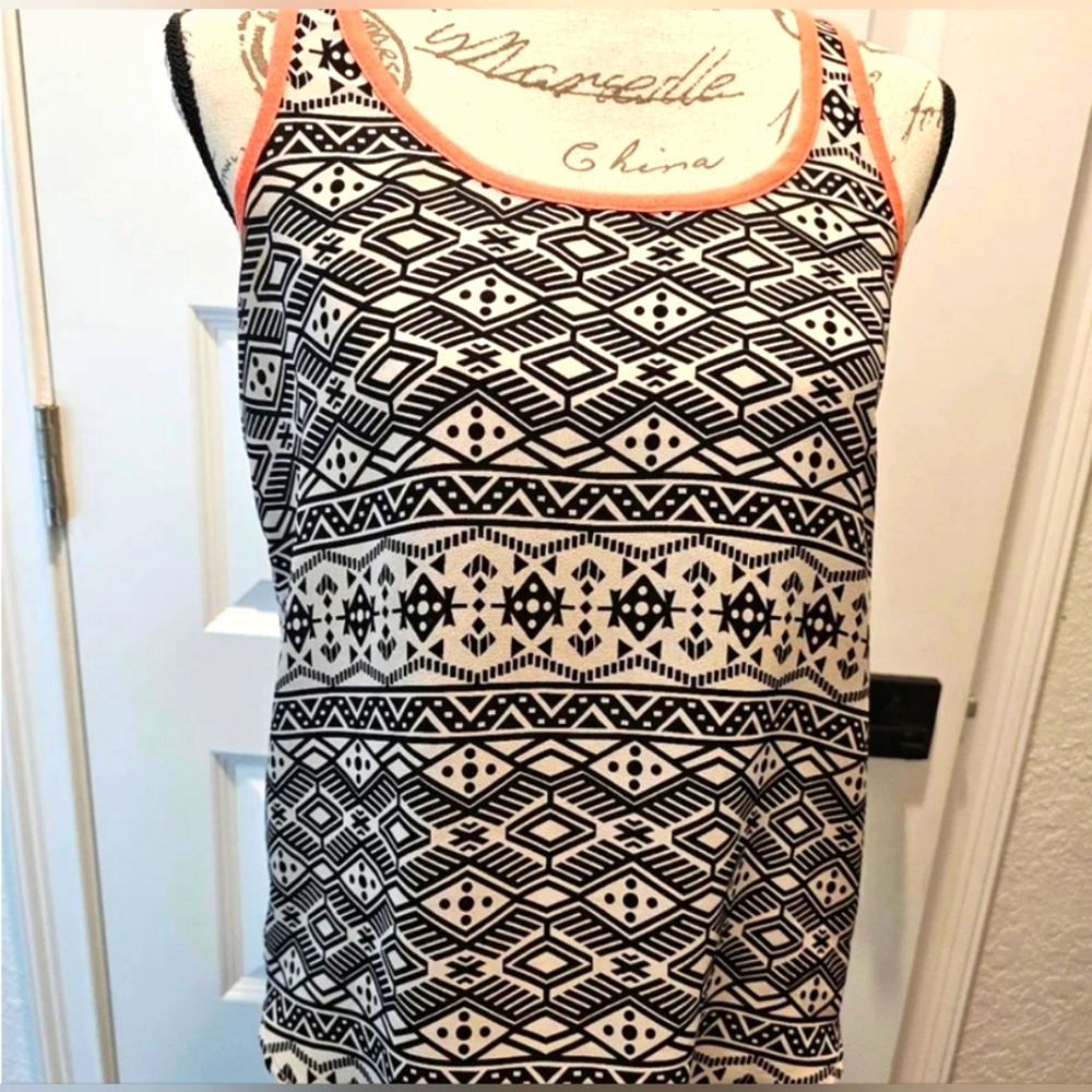 Aztec Tank